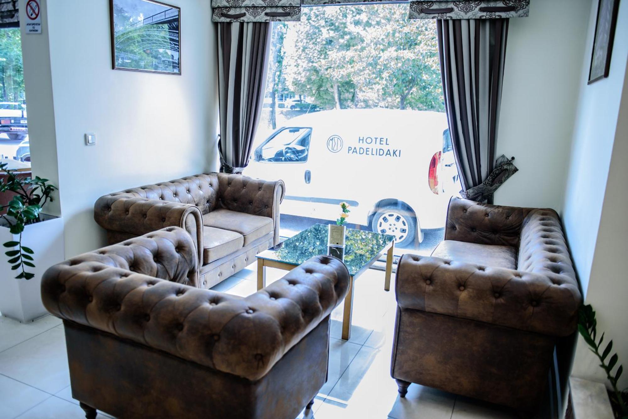 Hotel Padelidaki Трикала Экстерьер фото